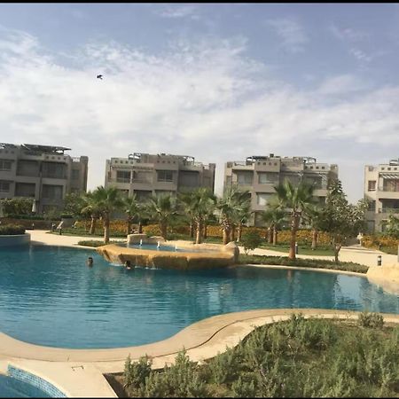 A Sea View Spacious Cheering 5 Bedroom Villa Ain Sokhna "Ain Bay" فيلا كاملة للإيجار قرية العين باي Айн Сохна Екстериор снимка