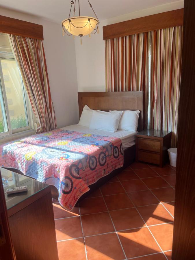 A Sea View Spacious Cheering 5 Bedroom Villa Ain Sokhna "Ain Bay" فيلا كاملة للإيجار قرية العين باي Айн Сохна Екстериор снимка
