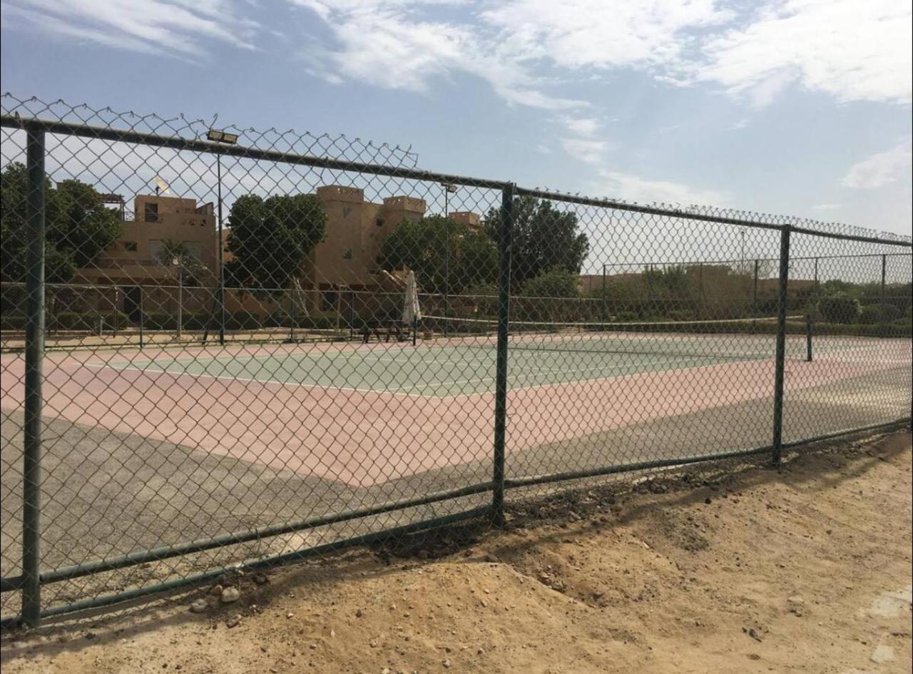 A Sea View Spacious Cheering 5 Bedroom Villa Ain Sokhna "Ain Bay" فيلا كاملة للإيجار قرية العين باي Айн Сохна Екстериор снимка