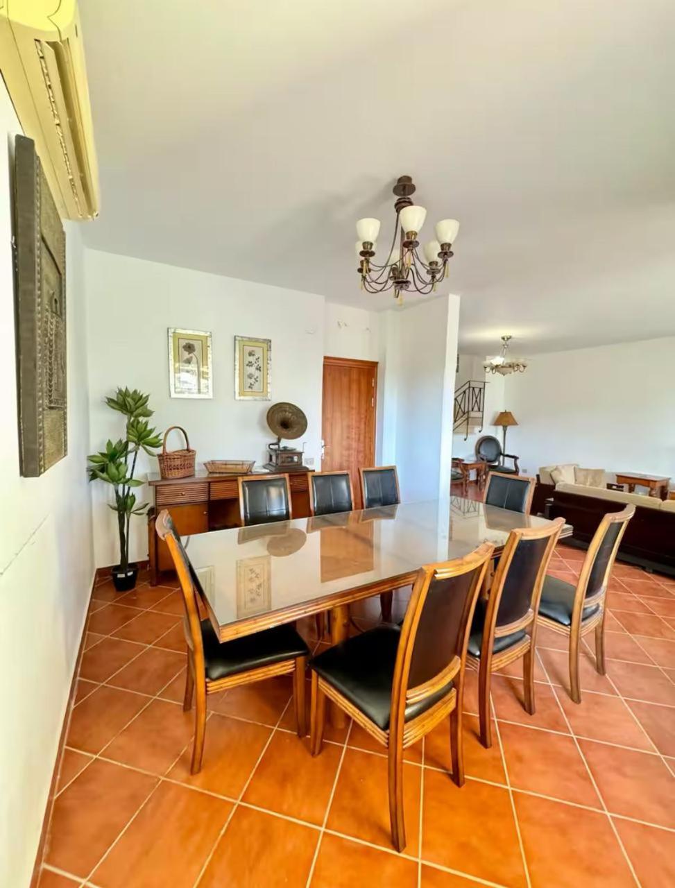 A Sea View Spacious Cheering 5 Bedroom Villa Ain Sokhna "Ain Bay" فيلا كاملة للإيجار قرية العين باي Айн Сохна Екстериор снимка
